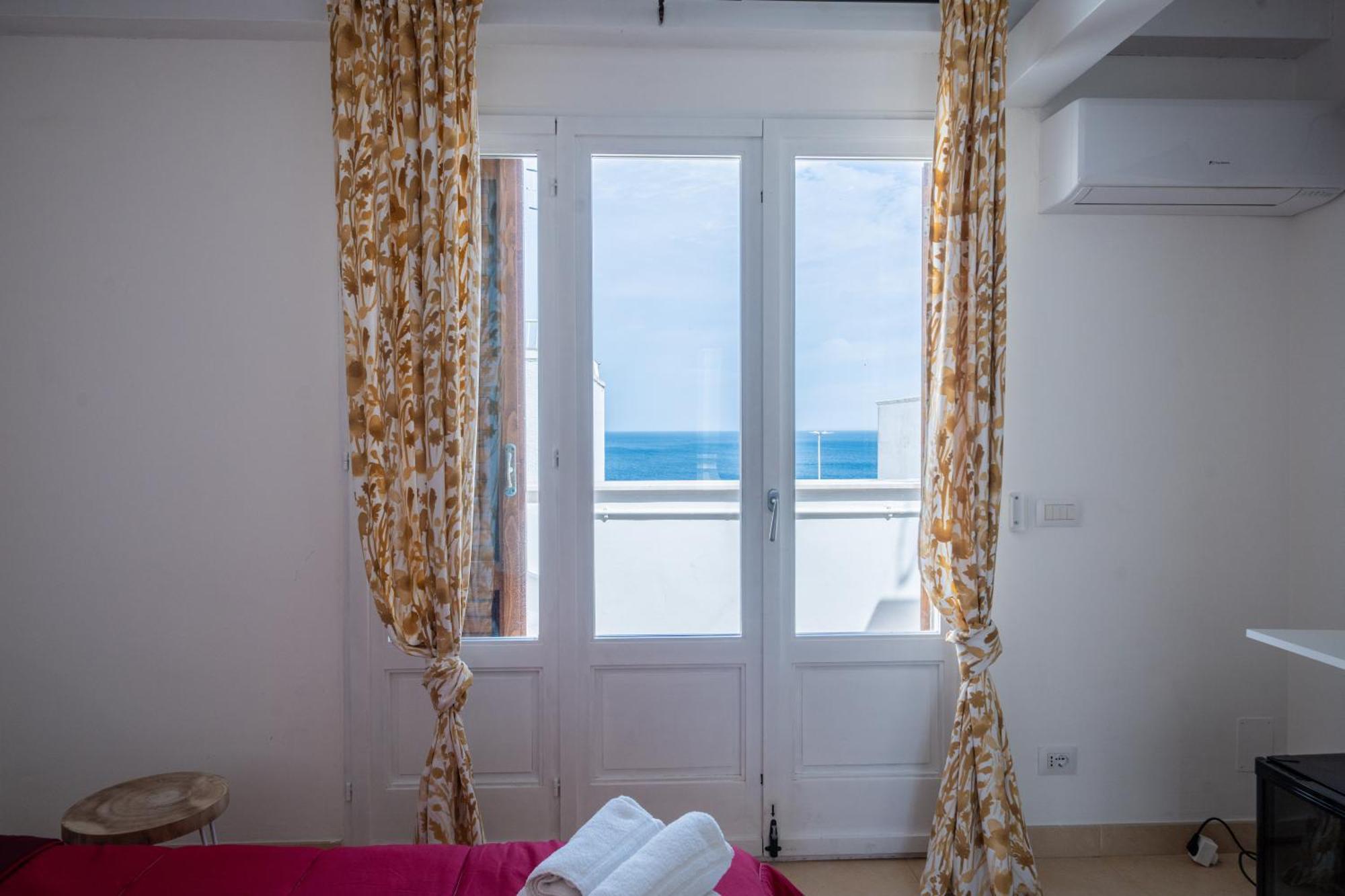 Bonitamare Hotel Полиняно а Маре Екстериор снимка
